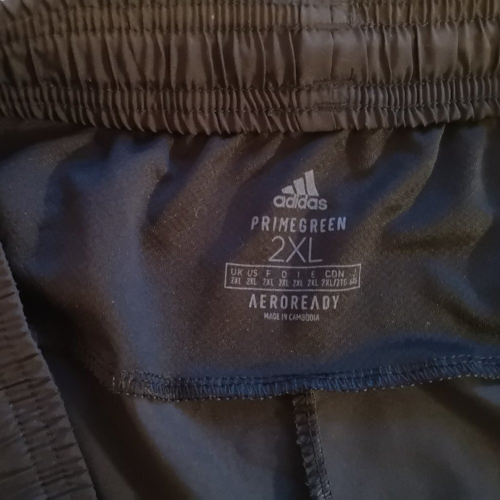 Adidas Aeroready Men's Size 2XL Elastic Waist Black Shorts - Picture 3 of 6